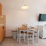 Le Lagon Bleu-4 By Interhome Le Grau-du-Roi