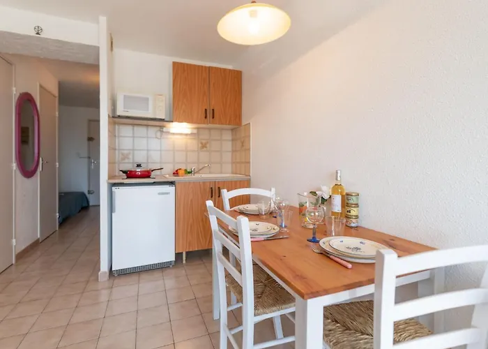 Le Lagon Bleu-4 By Interhome Le Grau-du-Roi