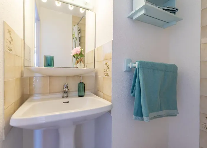 Le Lagon Bleu-4 By Interhome Apartamento