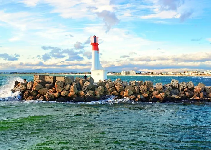 Le Lagon Bleu-4 By Interhome * Le Grau-du-Roi